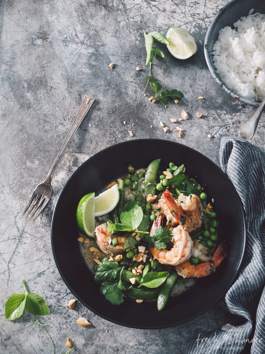quick & easy pea & shrimp green curry