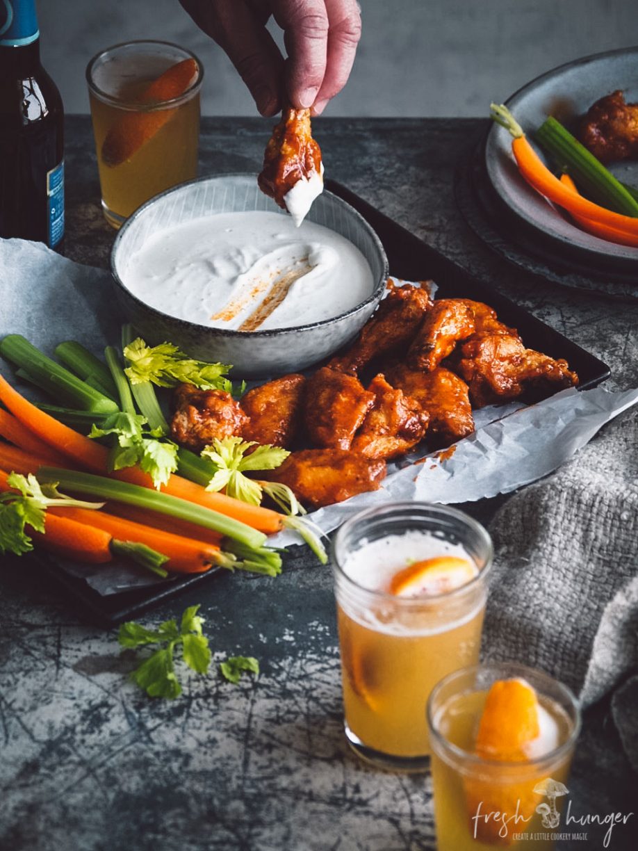 how to get really crispy chicken wings (& homemade blue cheese sauce)