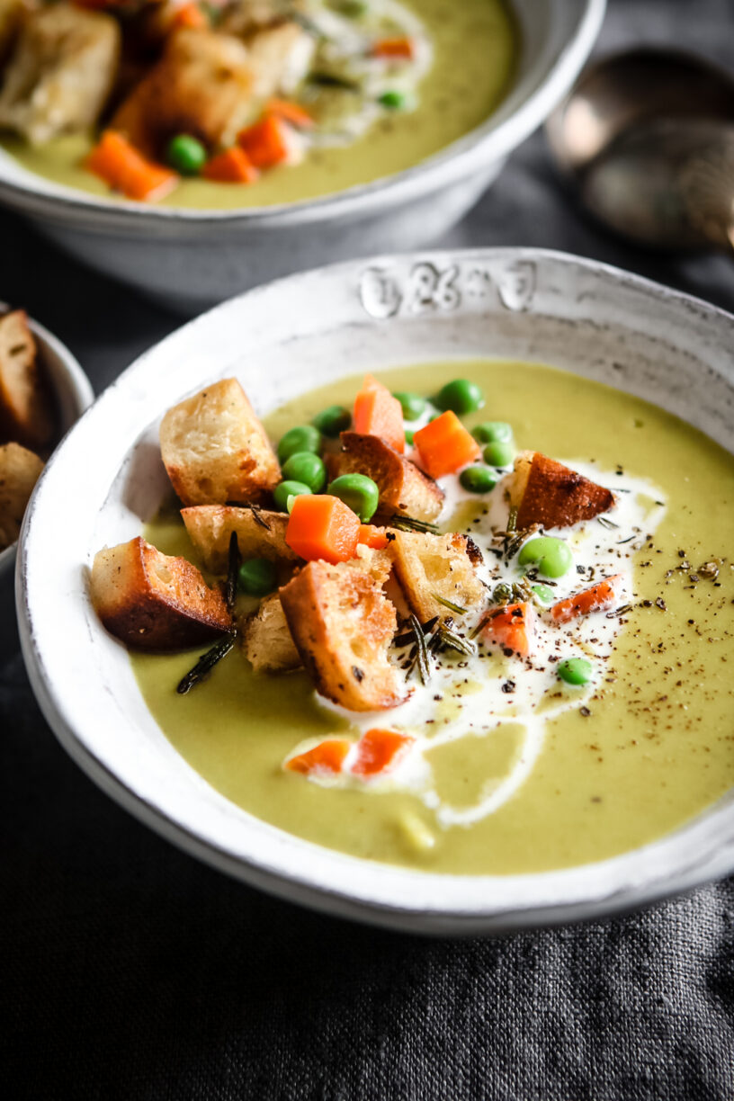 CREAMY VEGETABLE SOUP WITH ROSEMARY CROUTONS